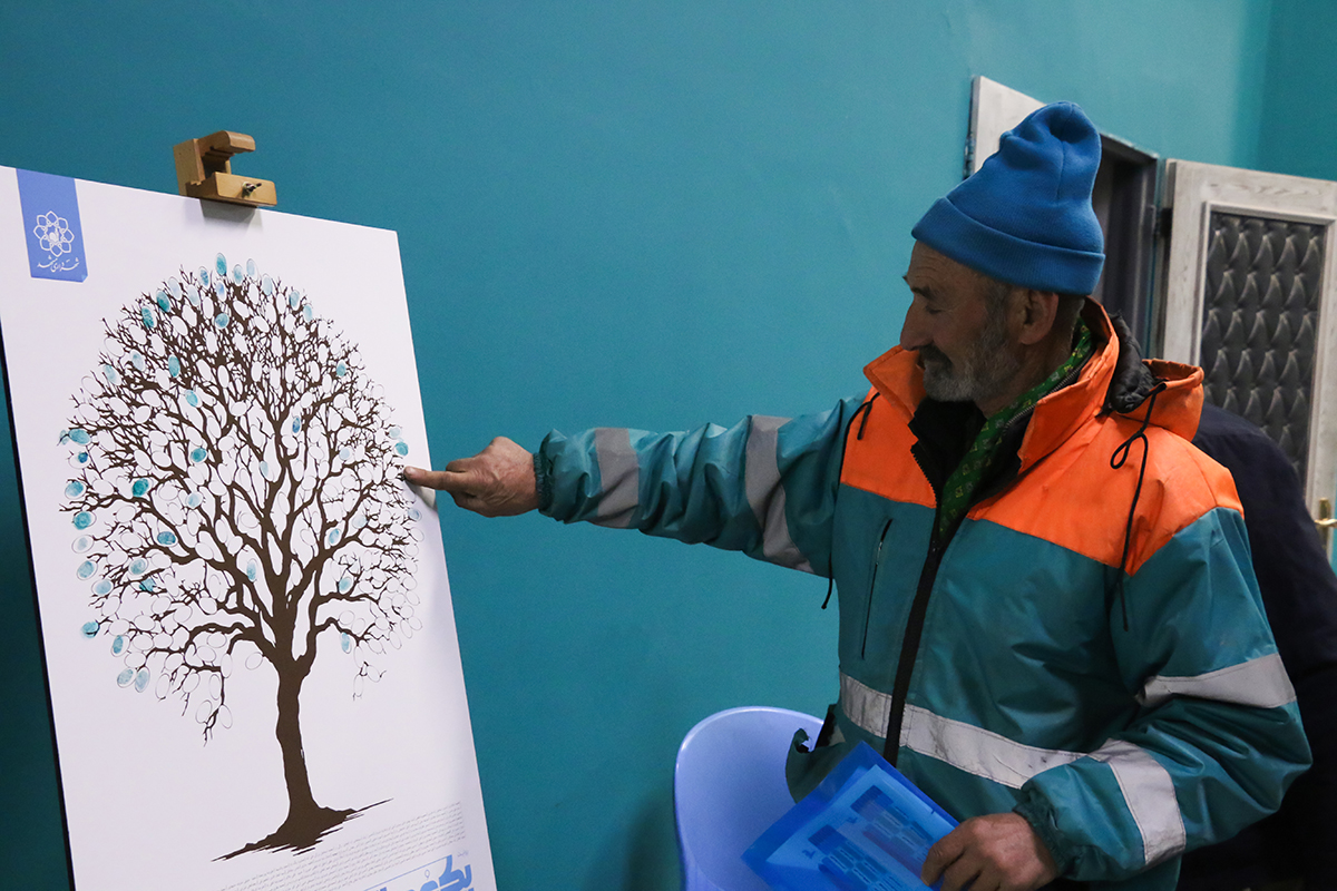  استقبال بازنشستگان از رویداد